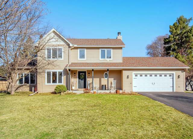 Property at 395 Bear Ave S, Vadnais Heights, MN 55127, 4 beds, 4 baths