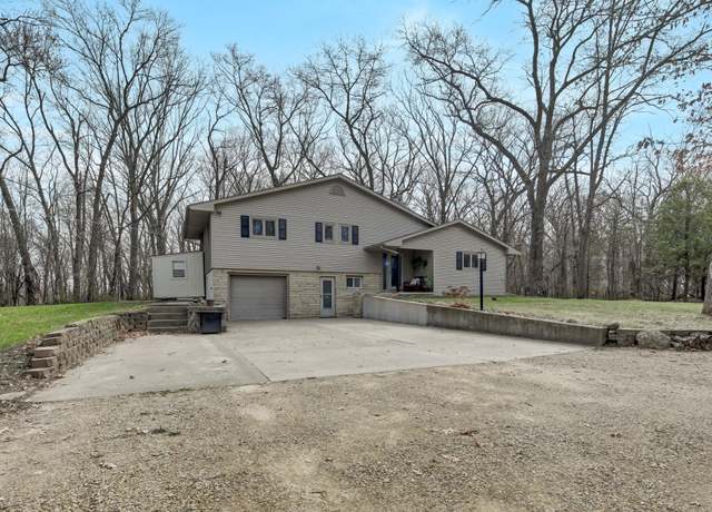 Property at 73466 318th Ave, Lake City, MN 55041, 4 beds, 3 baths