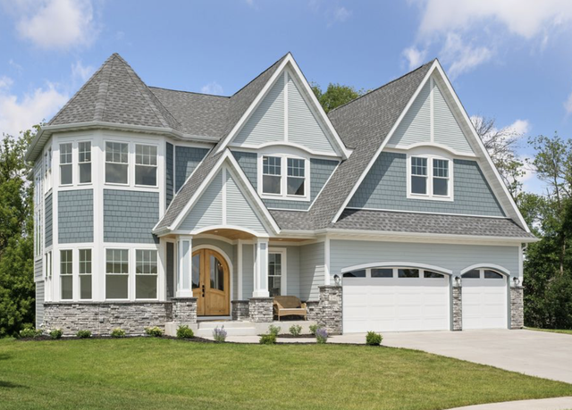 Property at 21412 Poate Ct, Rogers, MN 55374, 3 beds, 4 baths