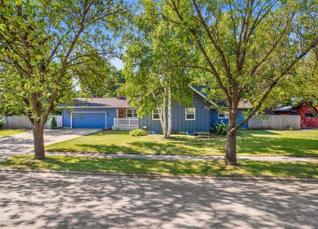 Property at 1921 23rd Ave S, Moorhead, MN 56560, 3 beds, 3 baths