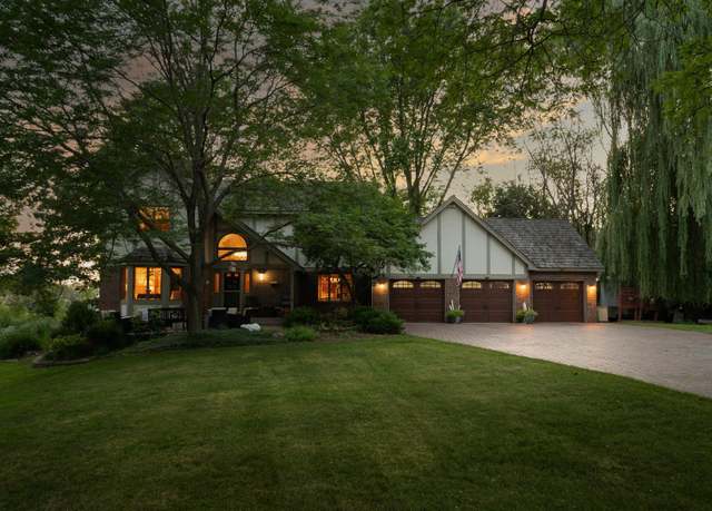 Property at 6179 Partridge Ct, White Bear Lake, MN 55110, 4 beds, 4 baths