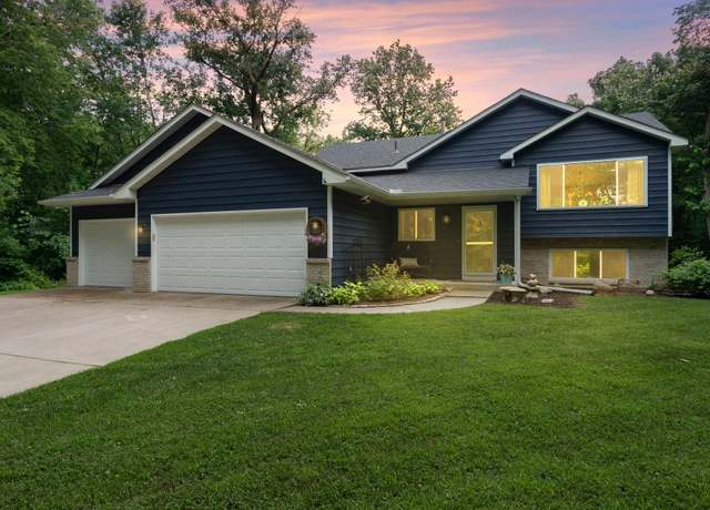 Property at 19025 30th St, Hollywood Twp, MN 55395, 4 beds, 2 baths