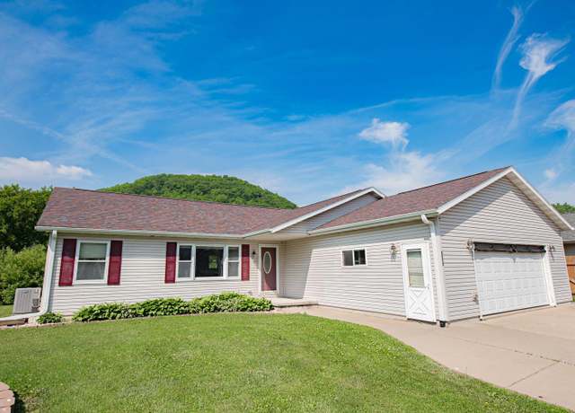 Property at 8075 6th St, Goodview, MN 55959, 4 beds, 3 baths