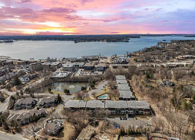 Property at 205 Barry Ave S #208, Wayzata, MN 55391, 1 bed, 1 bath