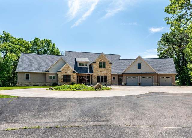 Property at 190 Stony Creek Rd, Mankato, MN 56001, 5 beds, 4 baths