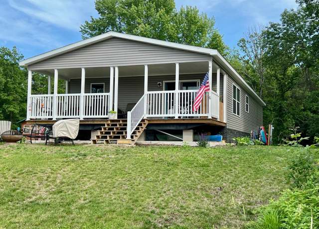 Property at 6604 Southview Pt, Siren, WI 54872, 3 beds, 2 baths