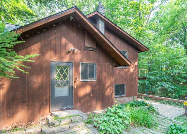 Property at 10799 Black Bear Rd, Garrison Twp, MN 56401, 3 beds, 2 baths