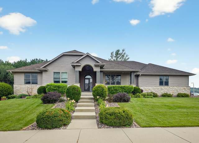Property at 5274 Southwood Dr SW, Rochester, MN 55902, 5 beds, 4 baths