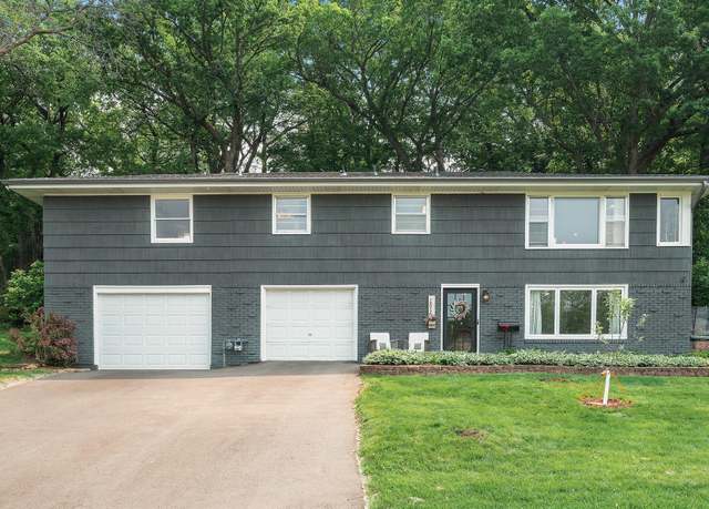 Property at 1516 Gettysburg Ave N, Golden Valley, MN 55427, 5 beds, 3 baths