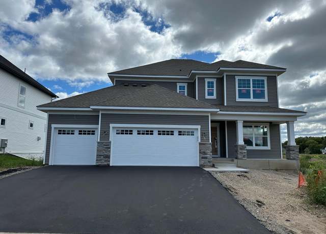 Property at 1935 Sparrow Drive Sparrow Dr, Shakopee, MN 55379, 4 beds, 3 baths