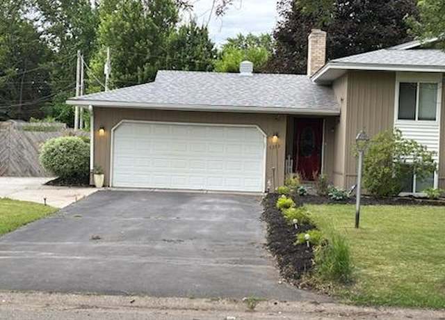 Property at 5333 80th Ave N, Brooklyn Park, MN 55443, 4 beds, 2 baths