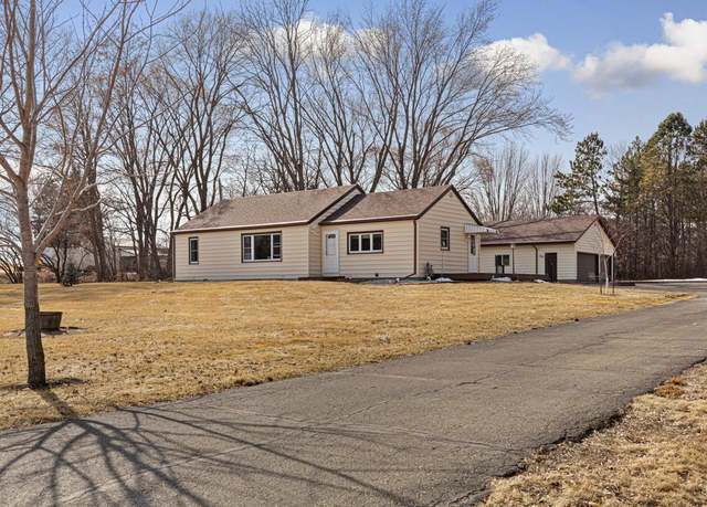 Property at 1352 Willow St, Faribault, MN 55021, 3 beds, 2 baths