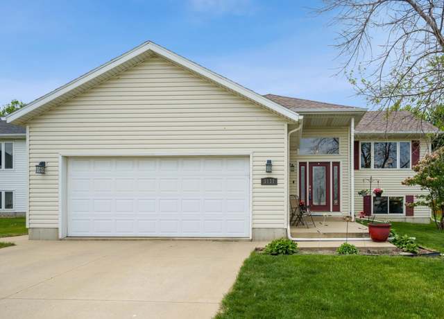 Property at 3137 Lake St NW, Rochester, MN 55901, 4 beds, 2 baths