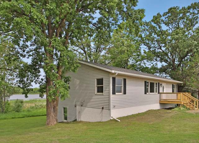 Property at 24005 County Road 111, Aitkin, MN 56431, 4 beds, 3 baths
