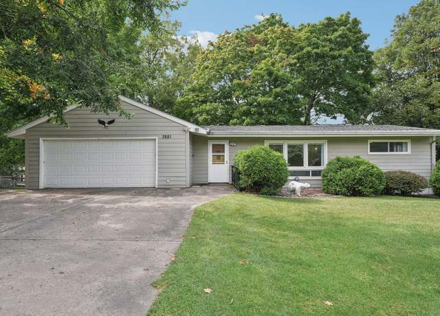 Property at 3881 Bellaire Ave, White Bear Lake, MN 55110, 3 beds, 2 baths