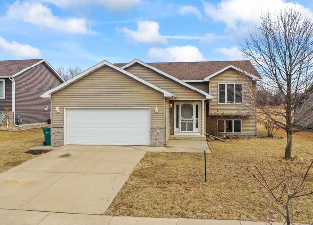 Property at 5425 Weatherstone Dr NW, Rochester, MN 55901, 4 beds, 2 baths