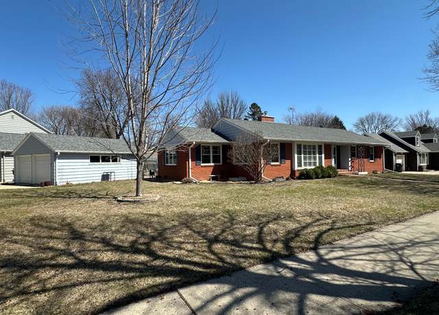 Property at 430 Galena St, Worthington, MN 56187, 4 beds, 2 baths