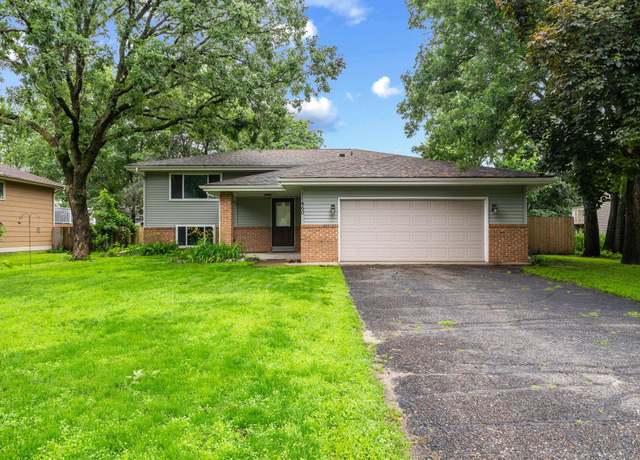 Property at 11460 Goldenrod St NW, Coon Rapids, MN 55448, 5 beds, 3 baths