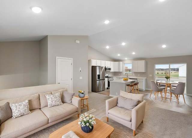 Property at 6732 376th St, North Branch, MN 55056, 3 beds, 2 baths