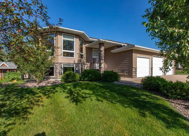 Property at 406 13th Ave NW, Kasson, MN 55944, 4 beds, 3 baths