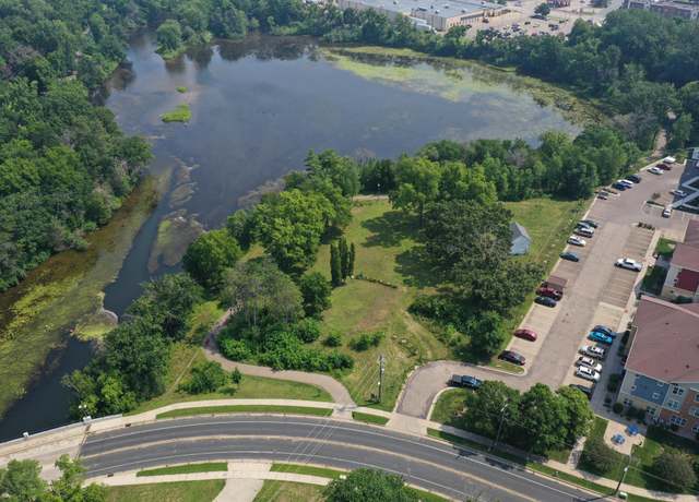 Property at 404 S Winter St, River Falls, WI 54022