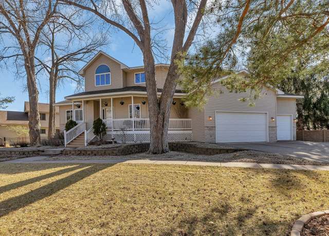 Property at 5061 Oxbow Pl, Champlin, MN 55316, 6 beds, 5 baths