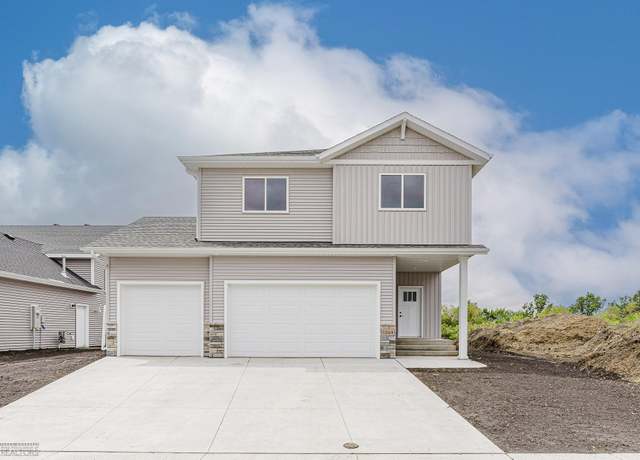 Property at 1264 Marlys Dr W, West Fargo, ND 58078, 3 beds, 3 baths