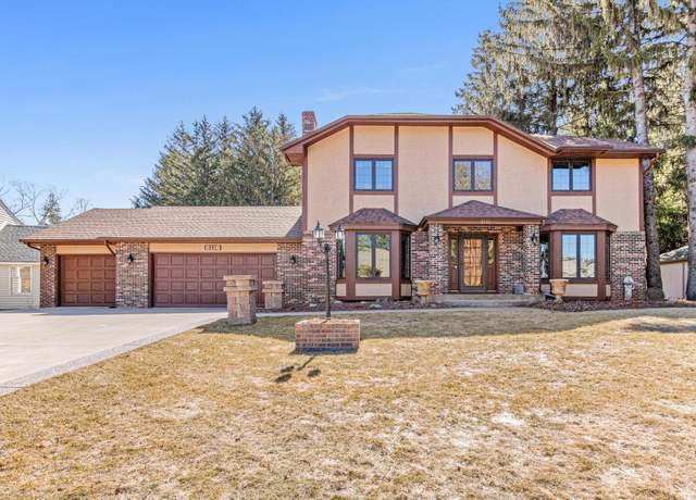 Property at 8116 Somerset Knls, Woodbury, MN 55125, 4 beds, 3 baths