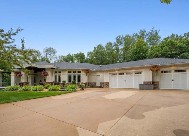 Property at 9401 Elm Ct, Credit River Twp, MN 55372, 4 beds, 4 baths