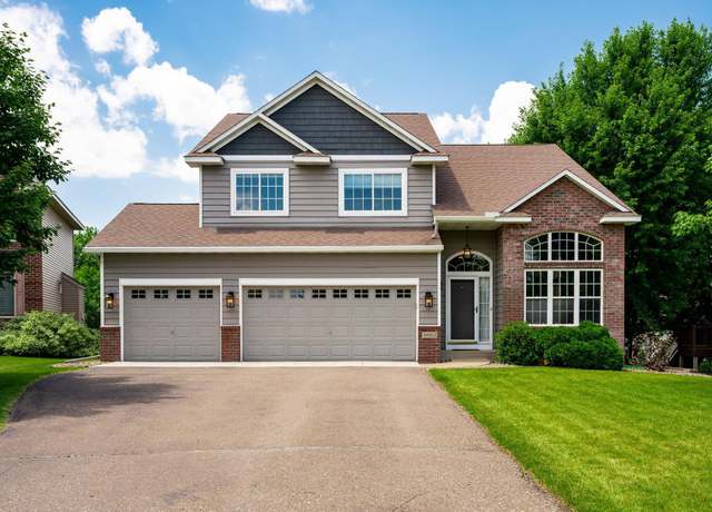 Property at 10953 Eagle View Pl, Woodbury, MN 55129, 5 beds, 4 baths