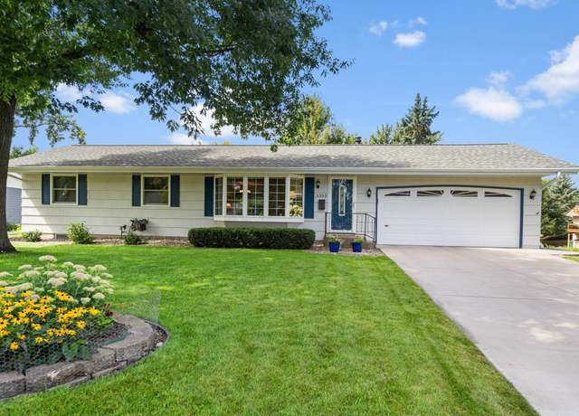 Property at 3333 Yukon Ave N, New Hope, MN 55427, 3 beds, 2 baths