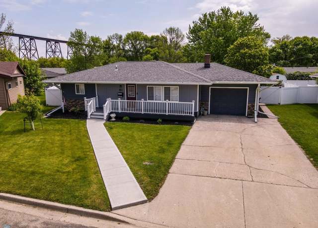 Property at 1348 6th Ave NE, Valley City, ND 58072, 4 beds, 3 baths