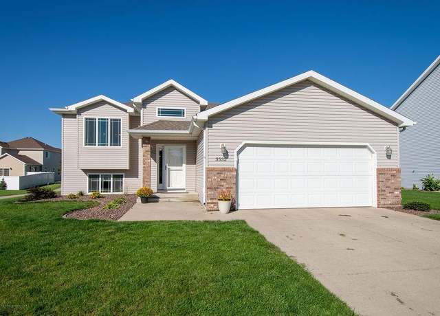 Property at 3532 8th St E, West Fargo, ND 58078, 4 beds, 3 baths