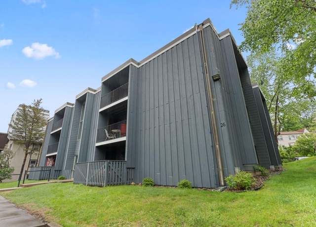 Property at 26 Arthur Ave SE #304, Minneapolis, MN 55414, 2 beds, 1 bath