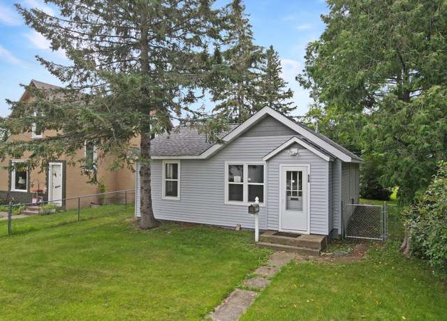 Property at 620 F St NE, Brainerd, MN 56401, 2 beds, 1 bath