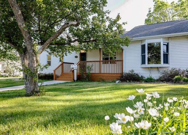 Property at 546 2nd St SE, Perham, MN 56573, 3 beds, 2 baths
