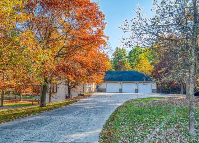 Property at 1012 Maple Ridge Ct NW, Northern Twp, MN 56601, 5 beds, 3 baths
