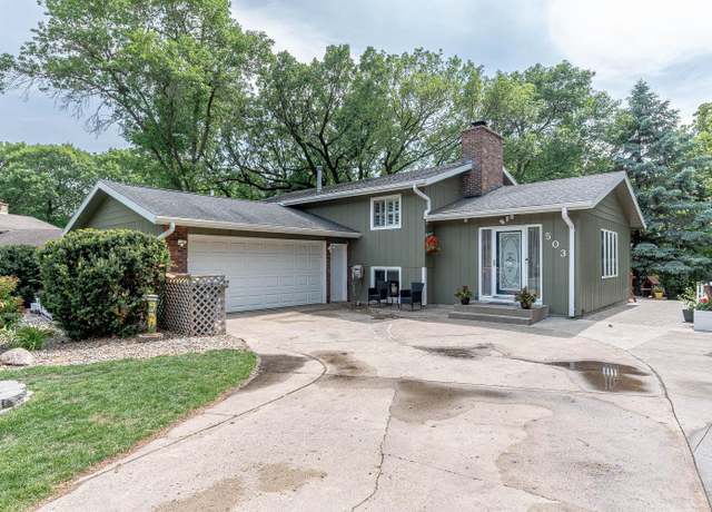 Property at 503 Ivanhoe Ct, North Mankato, MN 56003, 3 beds, 2 baths