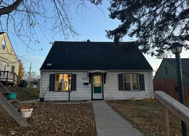 Property at 630 E Highland Ave, Fergus Falls, MN 56537, 2 beds, 2 baths