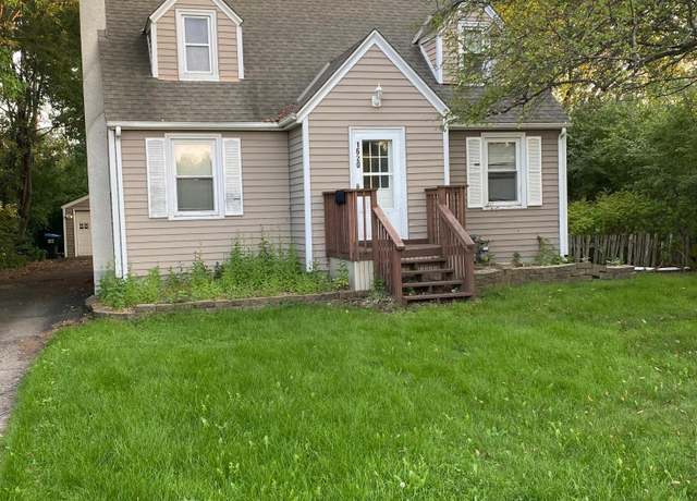Property at 1620 County Road B W, Roseville, MN 55113, 3 beds, 2 baths