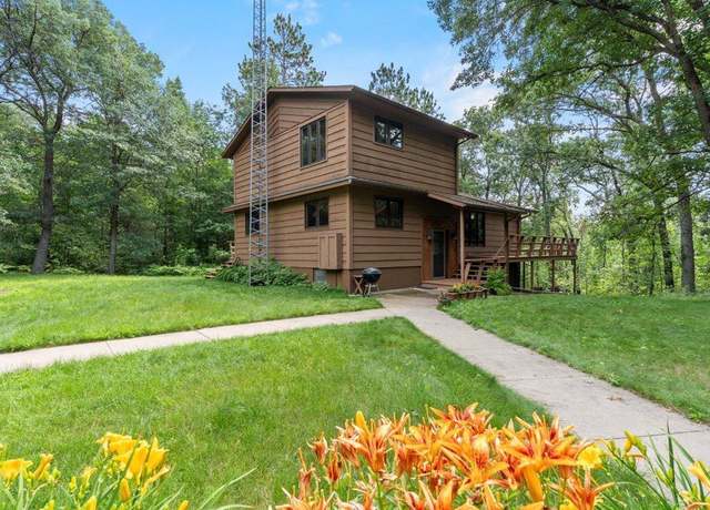 Property at 17370 Gullview Trl, Brainerd, MN 56401, 3 beds, 3 baths