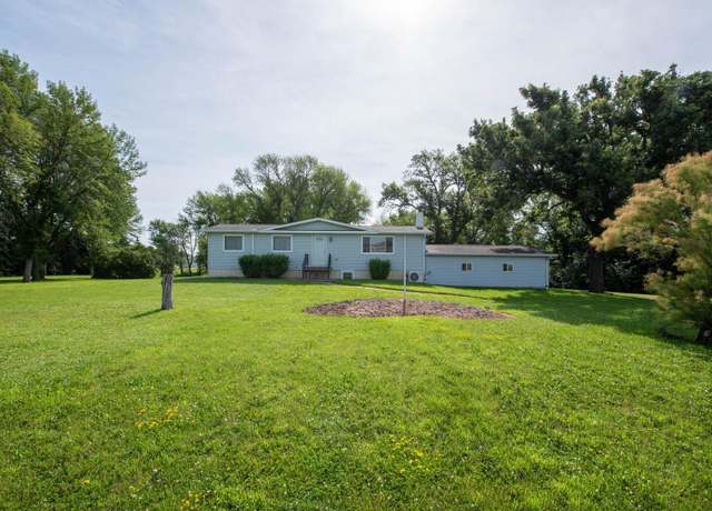 Property at 230 N Augusta Ct, Mankato, MN 56001, 4 beds, 2 baths