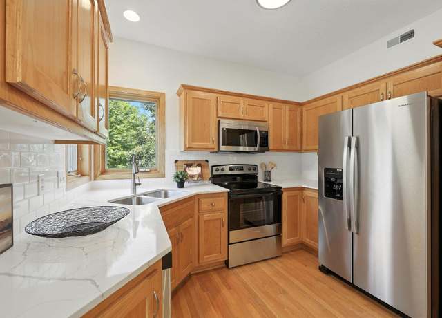 Property at 3154 Lincoln St NE, Minneapolis, MN 55418, 4 beds, 3 baths