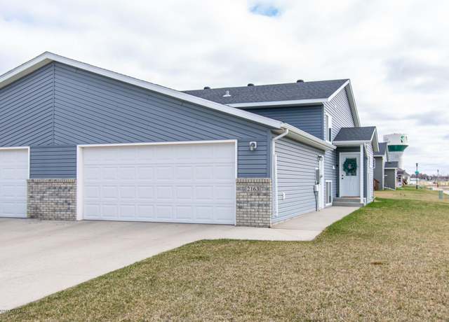 Property at 2163 Admiral Dr W, West Fargo, ND 58078, 3 beds, 2 baths