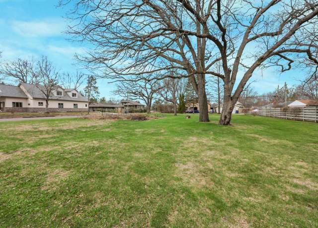 Property at 1227 8th Ave SE, Saint Cloud, MN 56304
