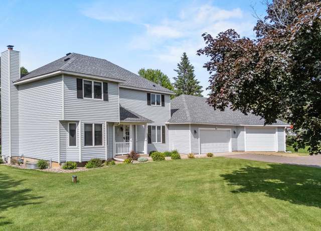 Property at 922 Ridge Pass, Hudson, WI 54016, 3 beds, 3 baths