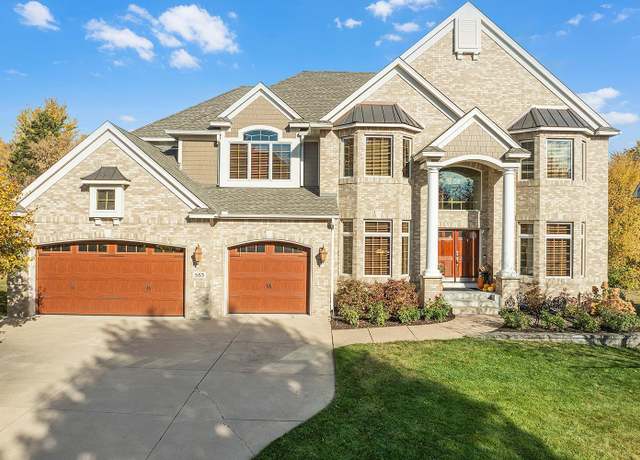 Property at 553 Lake Ridge Ct, Shoreview, MN 55126, 5 beds, 4 baths