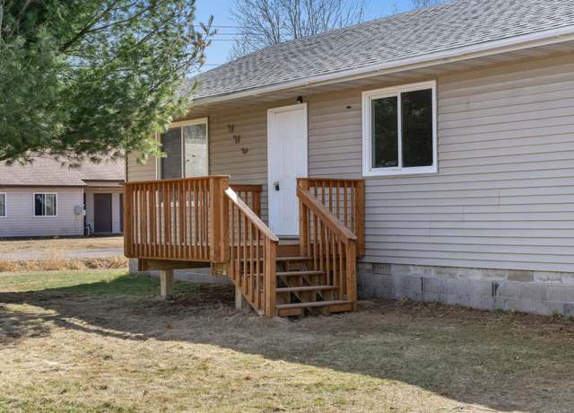 Property at 24101 Ellis Ave, Siren, WI 54872, 3 beds, 2 baths