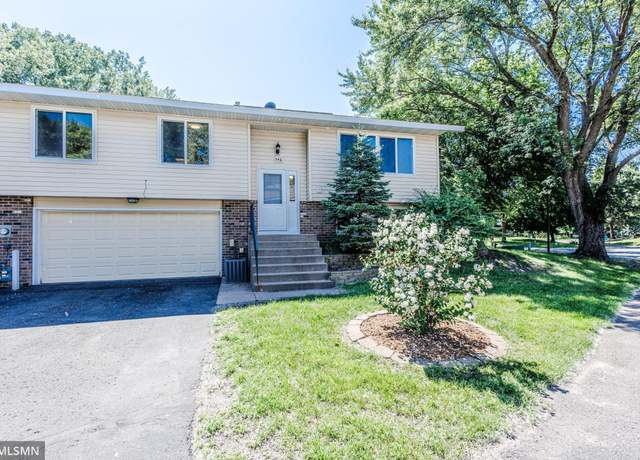 Property at 546 98th Ave NE, Blaine, MN 55434, 3 beds, 2 baths