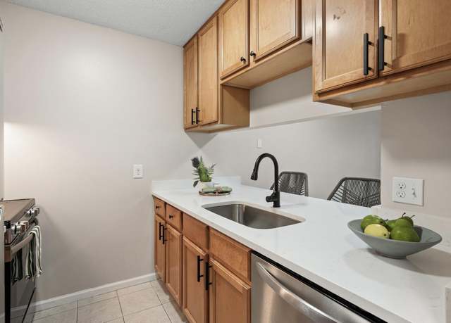 Property at 12812 Nicollet Ave #301, Burnsville, MN 55337, 1 bed, 1 bath